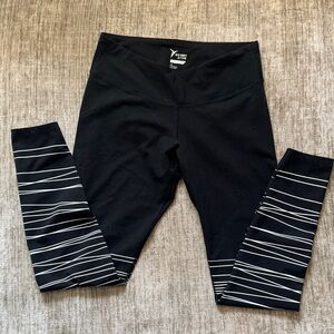 Black and White Striped Leggings